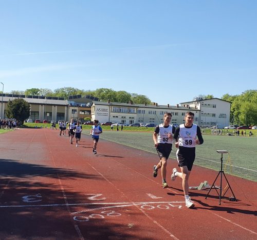 493533182 122153879306553402 947537355354500693 n