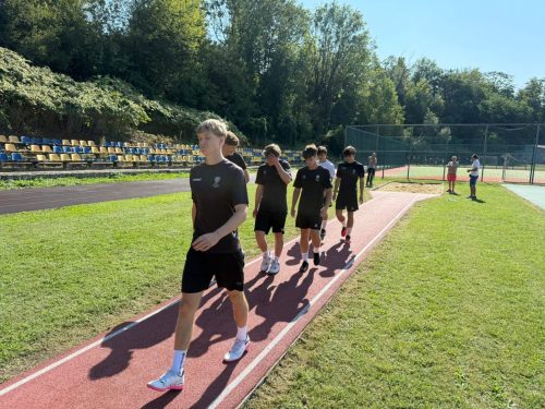 552920643 1378536680368671 1026728339180805369 n